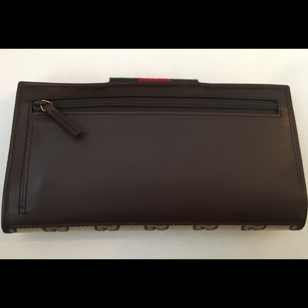 🎀SOLD🎀   BNIB Gucci Wallet.  HTF Collectable - Picture 2 of 8